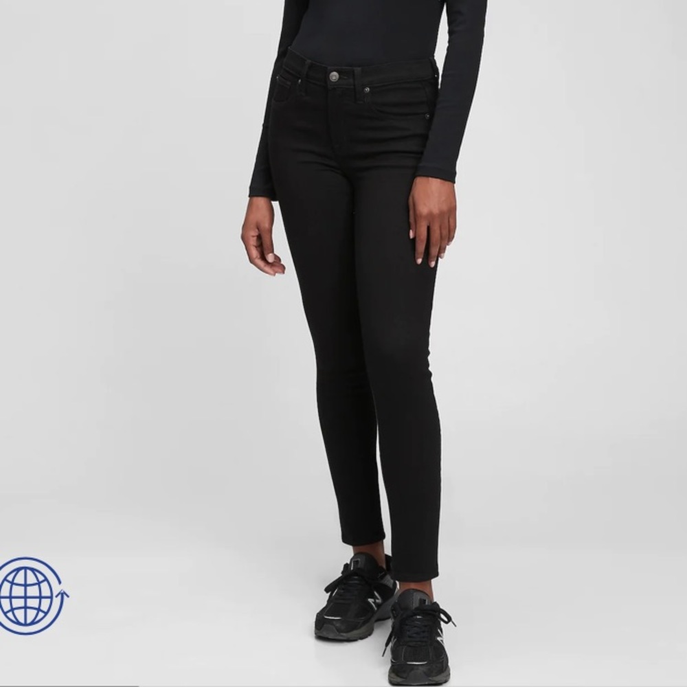 Gap Mid Rise True Skinny Jeans